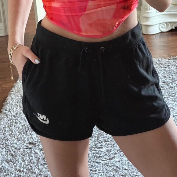 Nike Women's Black and Red Shorts - Picture 1 of 2
